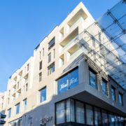 Das Fitness First ist direkt beim Quartier Q6Q7 in der Mannheimer Innenstadt.