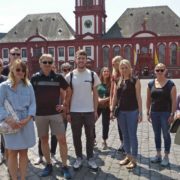 Am Ende des Rundgangs: zufriedene Gesichter.