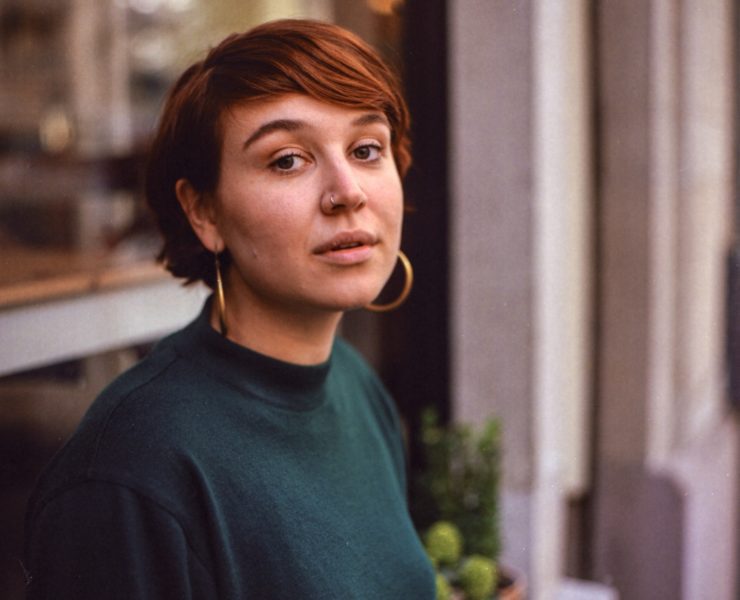 Die Sängerin macht melancholischen Pop mit Jazzeinflüssen.