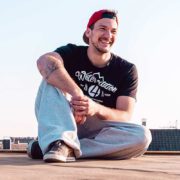 Tim gibt als Betreiber des Mannheimer Standorts der Parkour-Akademie anderen seine Leidenschaft weiter.