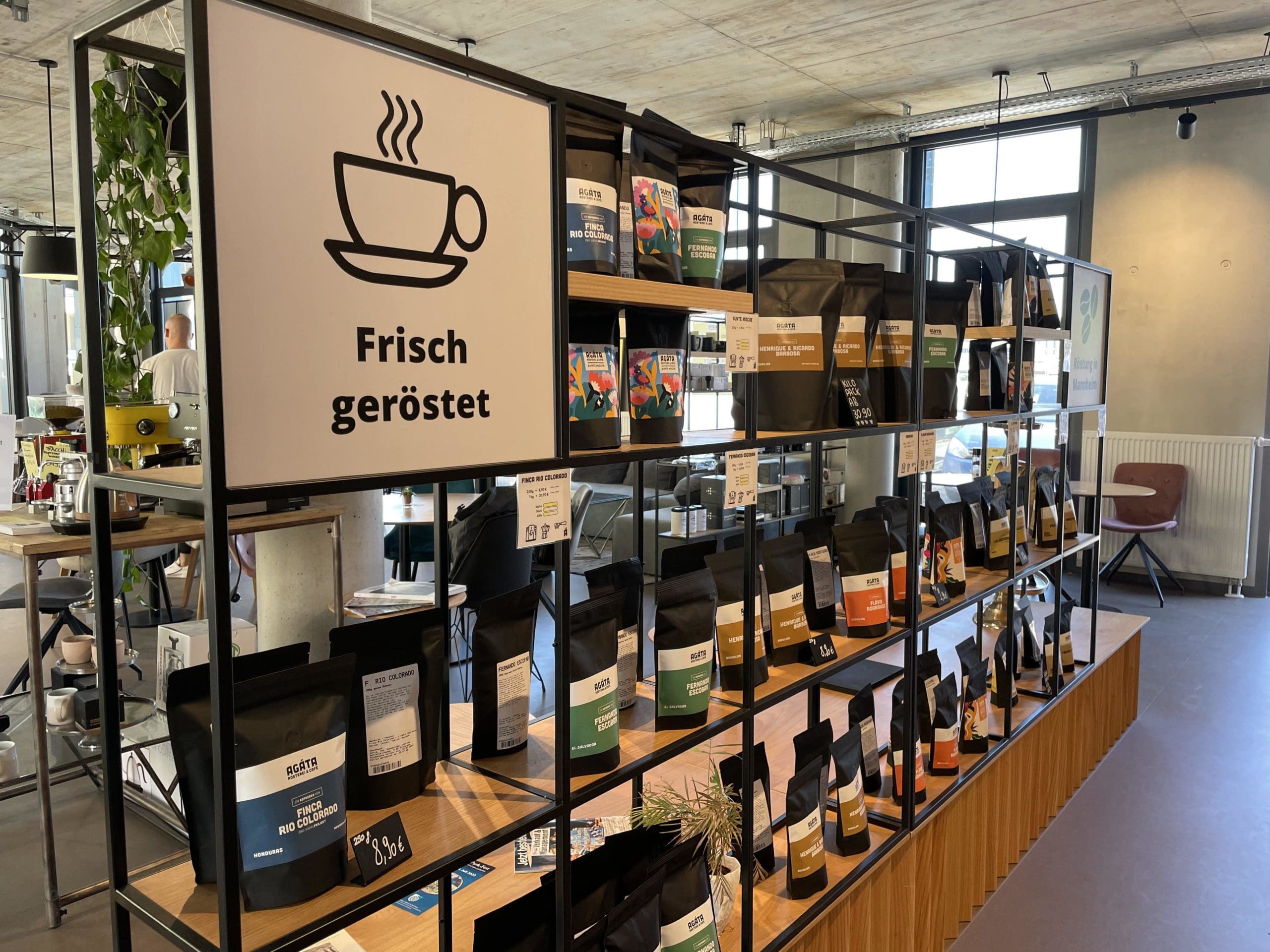 Allerlei frische Kaffeeröstungen. © Vanessa Müller