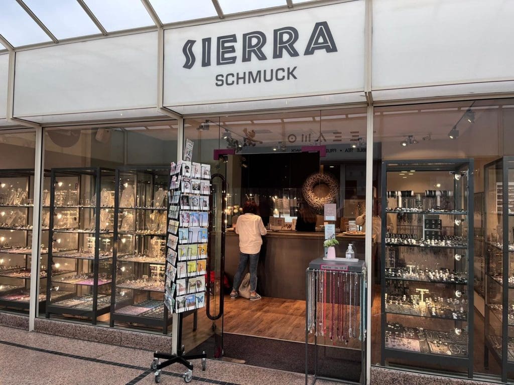 Schmuckladen In Meiner Nahe