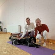 Vika und Maria vom YOGA LOFT Mannheim. © Vanessa Müller