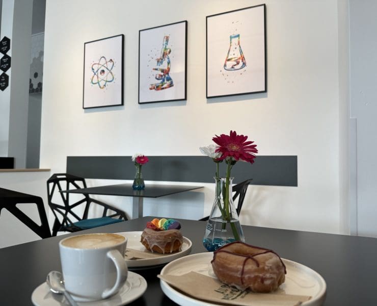 Bei The Donut Lab könnt ihr handgemachte Donuts im West Coast Style genießen. © Vanessa Müller