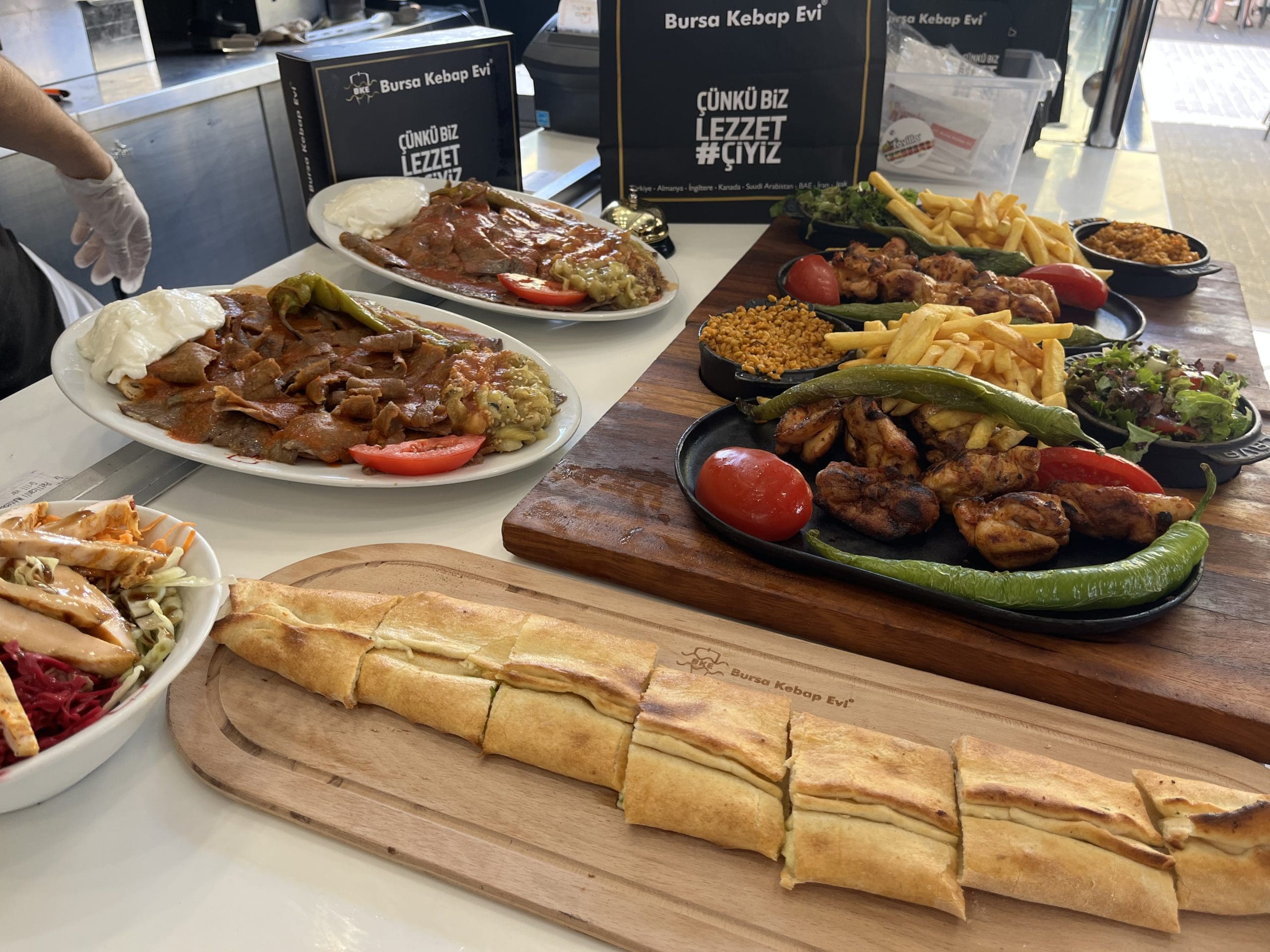 Bursa Kebab Evi Türkei in ihrer natürlichsten & süßesten Form