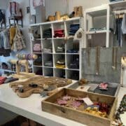 Ausgewählte Accessoires für den perfekten Look. © Lea Blaschko