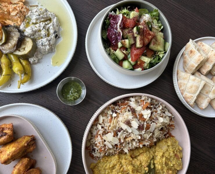 Entdecke die orientalische und levantische Küche im Granatapfel. © Vanessa Müller