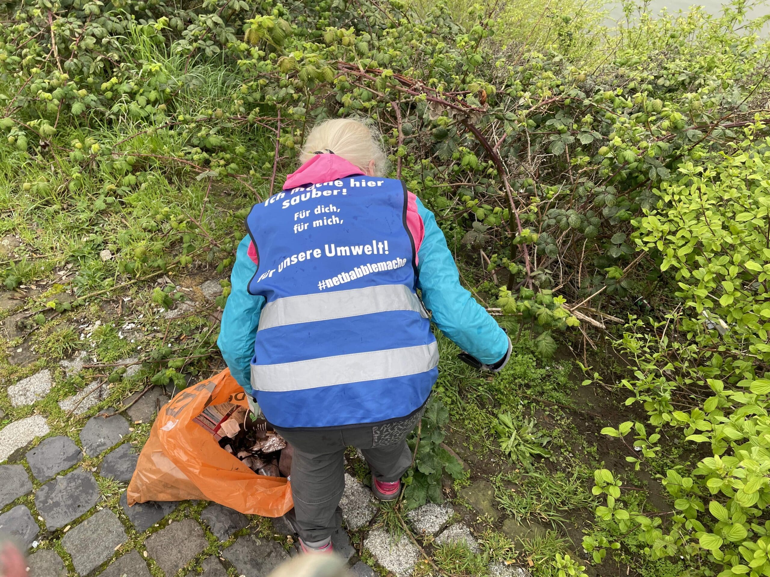 #netbabblemache - Die Ehrenamtlichen und Volunteers packen an. © Stefanie Afisa