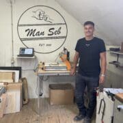 Sebastian von ManSeb in seiner Werkstatt. © Stefanie Afisa