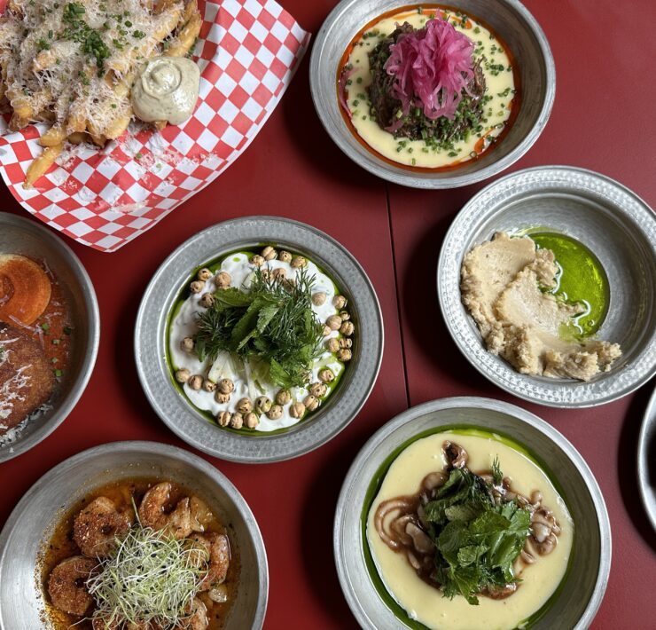 Egal ob Köfte oder Mezze, im Yümmis findet ihr viele türkische Leckereien. © Vanessa Müller