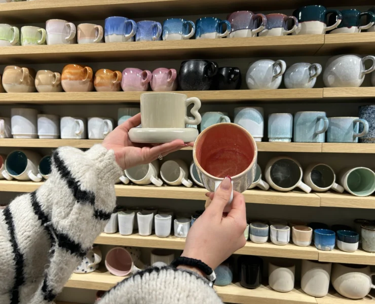 Die Tassen haben es mir besonders angetan. © Vanessa Müller